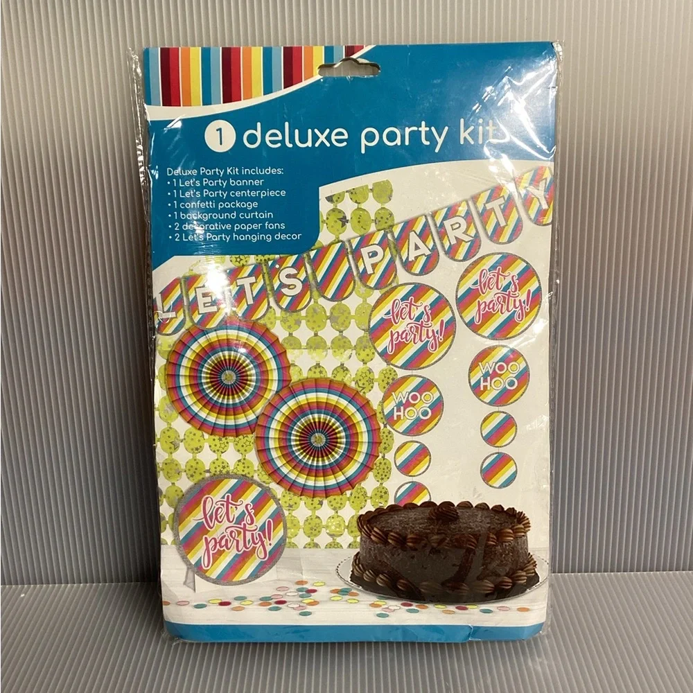Let’s Party Deluxe Party Kit